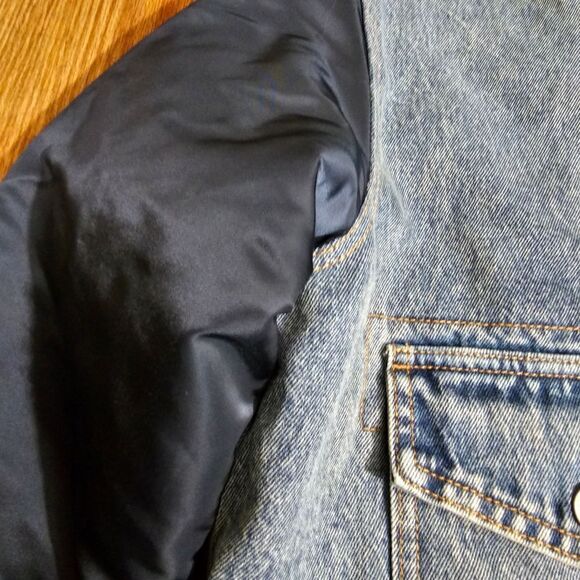 Levi's Premium Sherpa Bomber Jacket Small S Medium Wash Navy Satin 90s Vintage - Picture 7 of 16